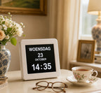 Kalenderklok met medicijnalarm (7 inch) — SeniorSlim