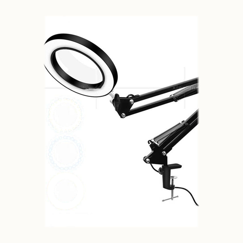 LED-loeplamp handsfree met klembase op crème achtergrond